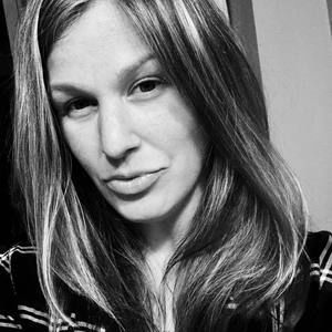 Meet your Posher, Cortney